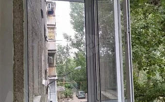 Фото из портфолио: Остекление балкона алюминиевым профилем