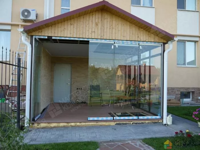 Безрамное остекление в Саратове